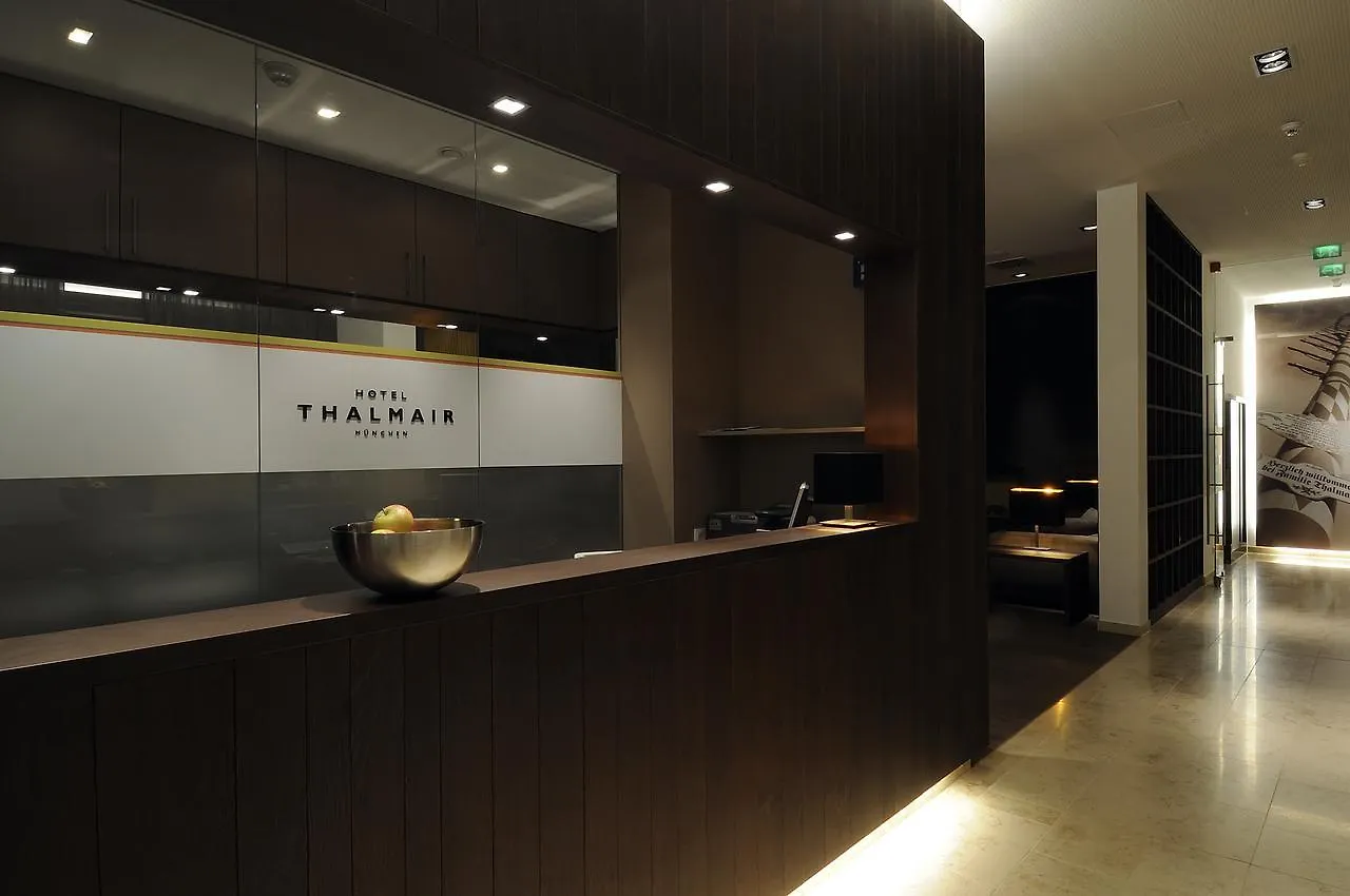 ***  מינכן Hotel Thalmair גרמניה