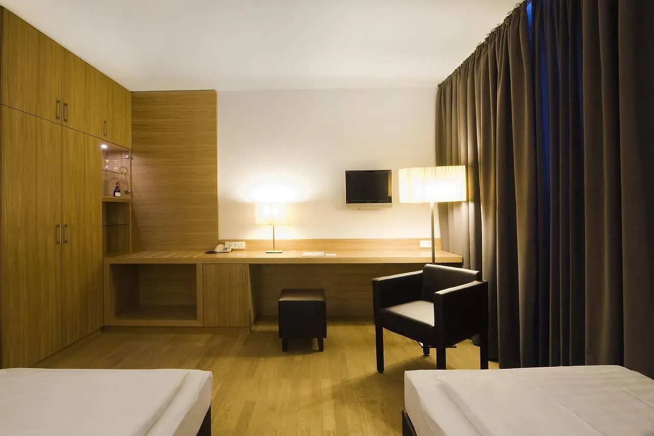 מינכן Hotel Thalmair גרמניה